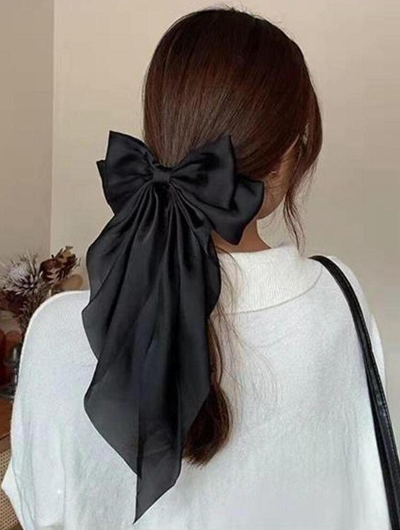Large bow